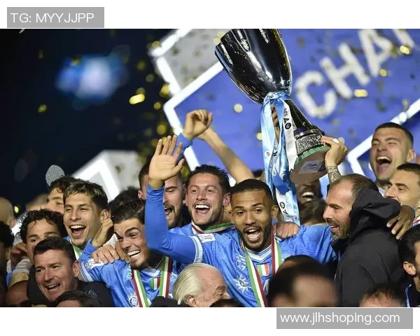 欧冠激战：那不勒斯3-0战胜巴萨补时进球点燃全场激情