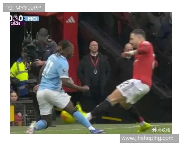 国王杯波尔图大胜热刺帽子戏法引发争议判罚全场沸腾 国王杯波尔图大胜热刺帽子戏法引发争议判罚全场沸腾