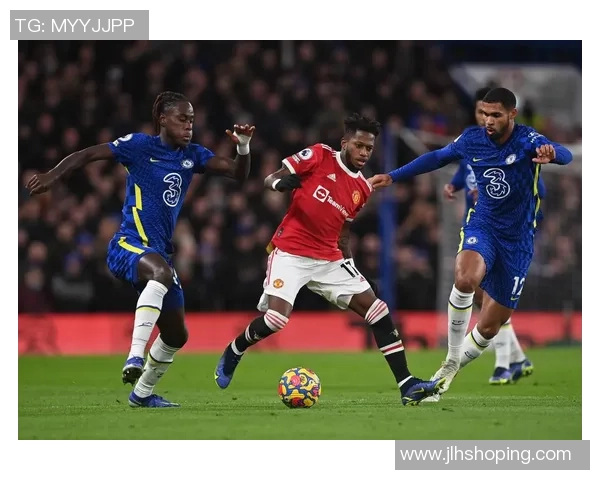 欧冠激战曼联小胜切尔西绝杀时刻引发全场狂欢与转会传闻涌现 欧冠激战曼联小胜切尔西绝杀时刻引发全场狂欢与转会传闻涌现